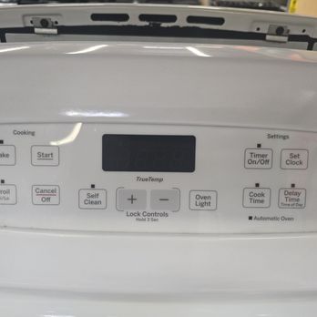 The Home Depot - Controls on stove - Nurseries & Gardening Near Me - Rancho Mirage, California The Home Depot - Controls on stove - Nurseries & Gardening Near Me - Rancho Mirage, California