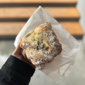 1 Oz Coffee - Pistachio Berry Croissant - Caterers Near Me - Santa Clara, California 1 Oz Coffee - Pistachio Berry Croissant - Caterers Near Me - Santa Clara, California