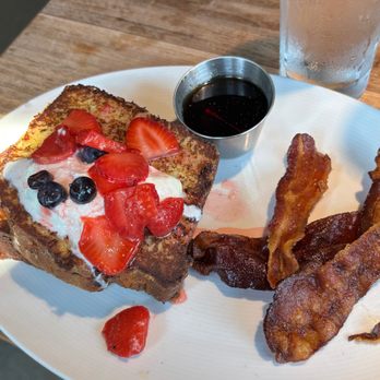 Germantown Cafe - French Toast - New American Near Me - Nashville, Tennessee Germantown Cafe - French Toast - New American Near Me - Nashville, Tennessee