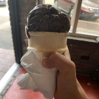 The Peanut Gallery - Single scoop of Zanzibar chocolate ice cream in a cake cone - American Near Me - Lake Forest, Illinois The Peanut Gallery - Single scoop of Zanzibar chocolate ice cream in a cake cone - American Near Me - Lake Forest, Illinois
