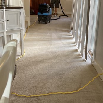 Ps Carpet Cleaners - This was the after but I wish I had the before, this is the most trafficked area and you'd never be able to tell! - Carpet Cleaning Near Me