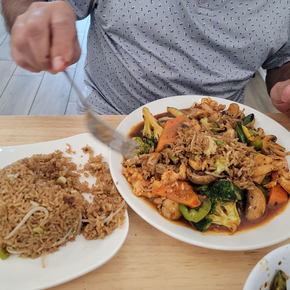 Whole Fried Chicken - Hunan chicken n shrimp - Chicken Shop Near Me - Corpus Christi, Texas Whole Fried Chicken - Hunan chicken n shrimp - Chicken Shop Near Me - Corpus Christi, Texas