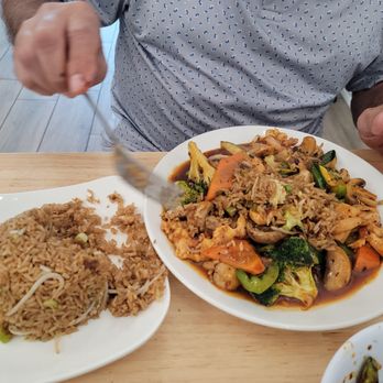 Whole Fried Chicken - Hunan chicken n shrimp - Chicken Shop Near Me - Corpus Christi, Texas Whole Fried Chicken - Hunan chicken n shrimp - Chicken Shop Near Me - Corpus Christi, Texas