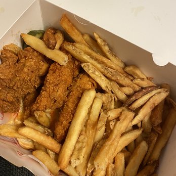 Haven Hot Chicken - Tendie Meal - Chicken Shop Near Me - New Haven, Connecticut Haven Hot Chicken - Tendie Meal - Chicken Shop Near Me - New Haven, Connecticut
