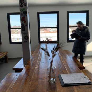 Bateau Brewing - Killer view! - Breweries Near Me - Gardiner, Maine Bateau Brewing - Killer view! - Breweries Near Me - Gardiner, Maine