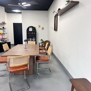 Long Black Coffee - Interior seating area - Coffee & Tea Near Me - Costa Mesa, California Long Black Coffee - Interior seating area - Coffee & Tea Near Me - Costa Mesa, California
