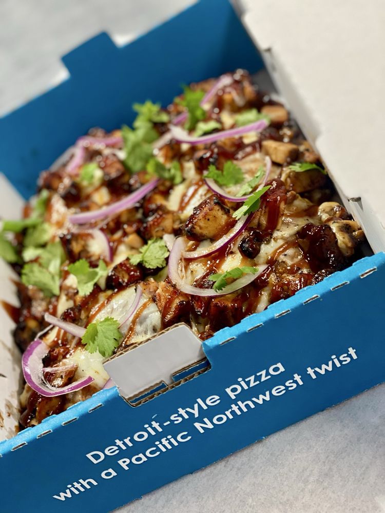 Fitti’s Pizza Logo