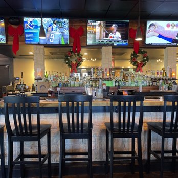 Horizon 76 - Bar - New American Near Me - Keller, Texas Horizon 76 - Bar - New American Near Me - Keller, Texas