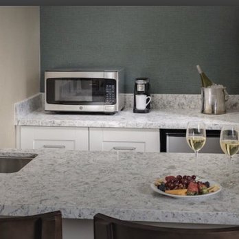 Bahia Resort Hotel - Our kitchenette with a breakfast bar - San Diego, CA