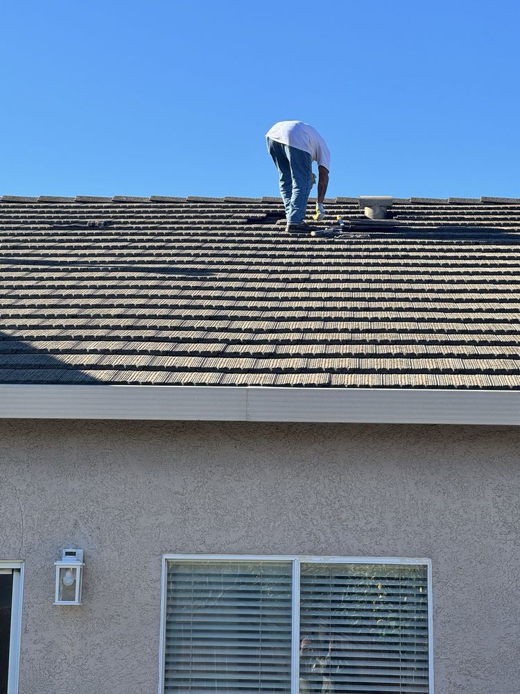Slide of Avila Roofing