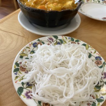 Thuy's Noodle Shop - Chicken Curry - Vietnamese Near Me - Bisbee, Arizona