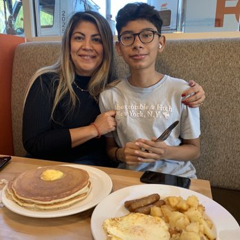Griddlecakes - Delicious brunch (: - New American Near Me - Las Vegas, Nevada