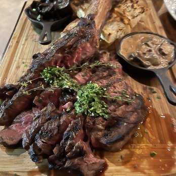 Copperwood Tavern - Tomahawk Steak - New American Near Me - Arlington, Virginia