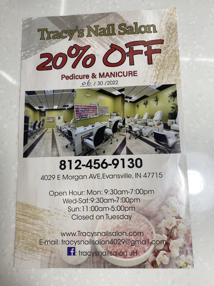 Tracy's Hair Salon Logo