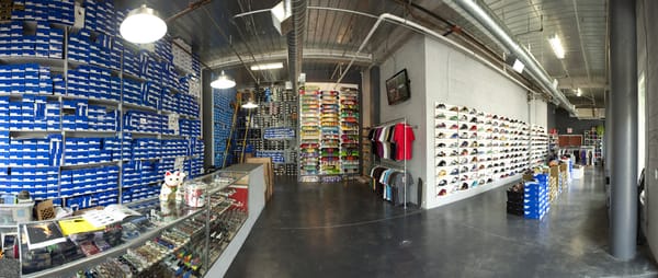 561 skate shop Clearance