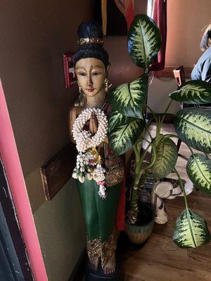 Rum Thai Bistro by null