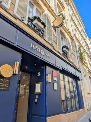 Hôtel Des Arts Montmartre by null