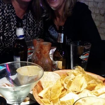 Iguana Roja Restaurante - We loved it. The Diablo hot sauce is. ..yes ...hot.  My favorite is cheviche   Enjoy - Mexican Near Me - Ozark, Missouri