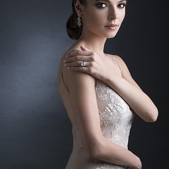 Beauty Affair - Glamorous makeup and updo by Agne Skaringa www.BeautyAffair.net
Follow us on IG @BeautyAffair - Makeup Artists Near Me Beauty Affair - Glamorous makeup and updo by Agne Skaringa www.BeautyAffair.net
Follow us on IG @BeautyAffair - Makeup Artists Near Me