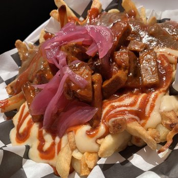 Mom's Kitchen & Bar - Heavy metal fries kinda just a mess. Brisket was good but overall it was meh - Bars Near Me - Astoria, New York Mom's Kitchen & Bar - Heavy metal fries kinda just a mess. Brisket was good but overall it was meh - Bars Near Me - Astoria, New York
