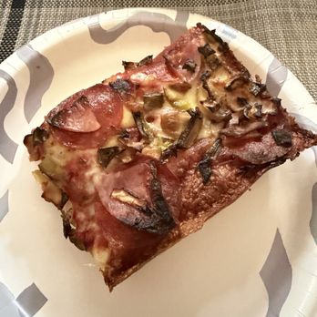 Jet's Pizza - Pizza Near Me - Tampa, Florida Jet's Pizza - Pizza Near Me - Tampa, Florida