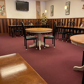 Peking Restaurant - Dining Room - Korean Near Me - Fayetteville, North Carolina