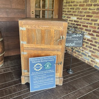 New Kent Winery - Entrance - Breweries Near Me - New Kent, Virginia New Kent Winery - Entrance - Breweries Near Me - New Kent, Virginia
