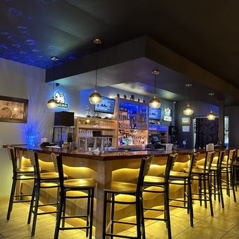 Single Fin Thai Sushi - Nags Head - Bar Area - Sushi Bars Near Me - Nags Head, North Carolina Single Fin Thai Sushi - Nags Head - Bar Area - Sushi Bars Near Me - Nags Head, North Carolina