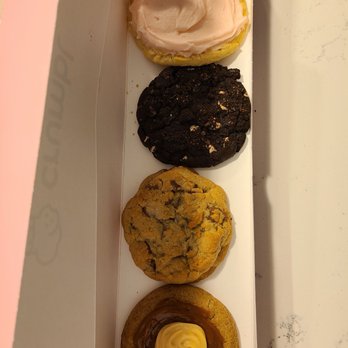 Crumbl - Bristow - Bakeries Near Me - Manassas, Virginia