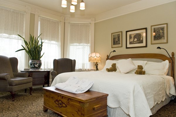 O Canada House Bed Breakfast 46 Photos 12 Reviews Bed