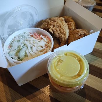 Bobwhite Counter - Tenders Combo with Coleslaw - Southern Near Me - Long Island City, New York Bobwhite Counter - Tenders Combo with Coleslaw - Southern Near Me - Long Island City, New York