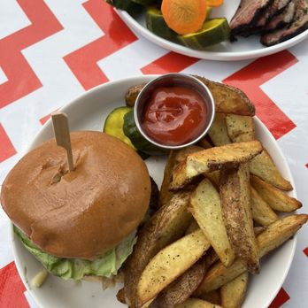 Great Northern BBQ - Great Northern Burger - Barbeque Near Me - Providence, Rhode Island