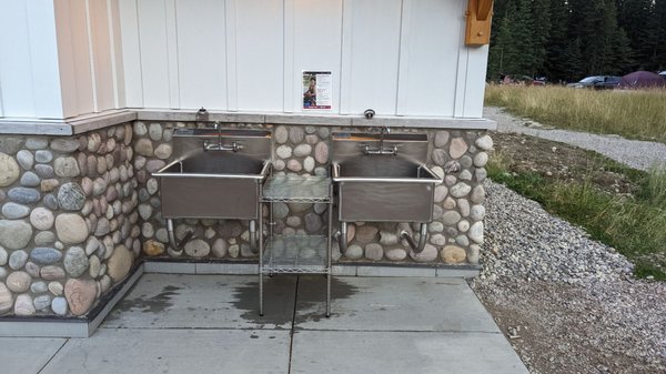 Whistlers Campground by null