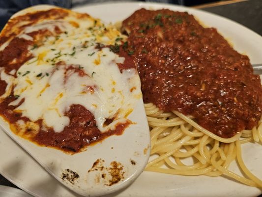 Marri’s Pizza & Pasta Restaurant by null