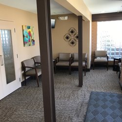 Alabama Smile Builders - Spacious waiting room with plenty of seating, magazines and free WiFi