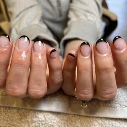 Spring Nail Salon