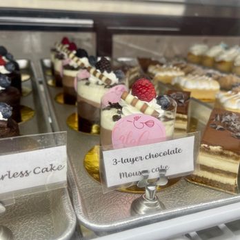 Catalina's Bake Shop - 3-layer chocolate mousse cake - Bakeries Near Me - Huntington, New York