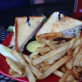 Buffalo Mountain Grille - Turkey club - New American Near Me - Oak Ridge, Tennessee