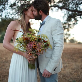 Planted on Main - Bridal Bouquet - Florists Near Me - Placerville, California Planted on Main - Bridal Bouquet - Florists Near Me - Placerville, California