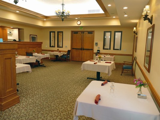 OAKVIEW HEALTH CENTER - Updated July 2025 - 52 Photos & 24 Reviews - Oakview Skilled Nursing Thousand Oaks Ca