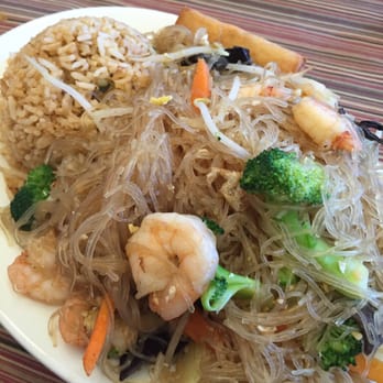 Asia Kitchen - Shrimp Pad Woonsen, half rice, half noodles. - Chinese Near Me - San Antonio, Texas Asia Kitchen - Shrimp Pad Woonsen, half rice, half noodles. - Chinese Near Me - San Antonio, Texas