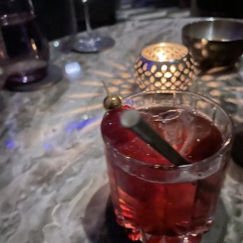 Z Bar - Lounges Near Me - Chicago, Illinois Z Bar - Lounges Near Me - Chicago, Illinois