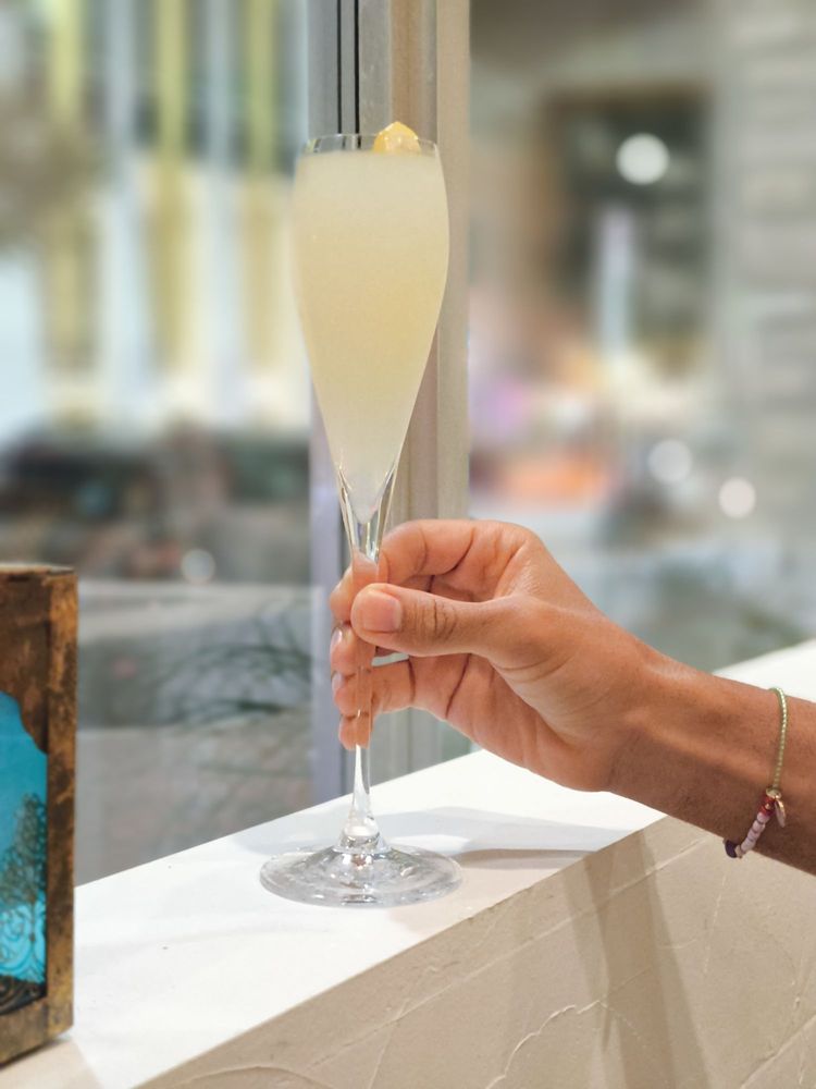 Social spots from Cheeni