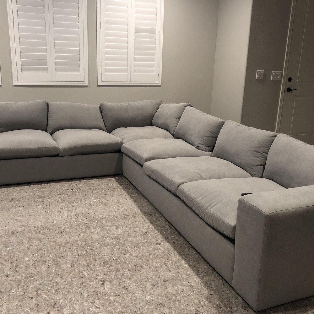 Monarch Sofa Claudia Baci Living Room