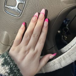 Tt Angel Nails - Grow out on acrylic set after 2.5 weeks - still in tact