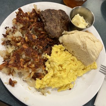 Main Street Overeasy - Basic Breakfast With Bison - Breakfast & Brunch Near Me - Bozeman, Montana