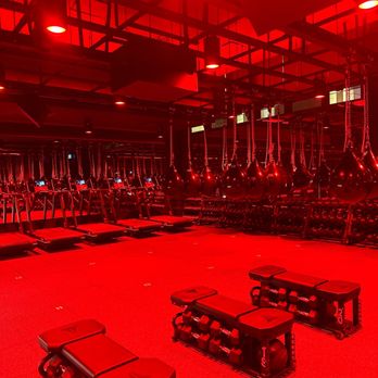 Sweat and Tonic - HIIT room - Gyms Near Me - Toronto, Ontario Sweat and Tonic - HIIT room - Gyms Near Me - Toronto, Ontario