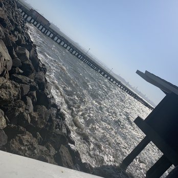 Skates On The Bay - Seafood Near Me - Berkeley, California