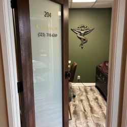 Vester Chiropractic - Office entry
