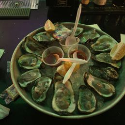 Raw Oysters Raw Oysters